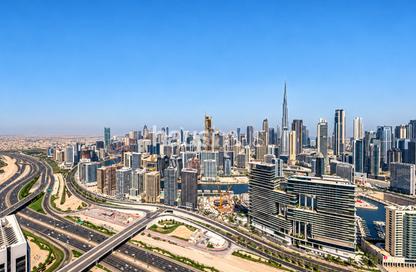 Apartment - 1 - 2 for sale in Tower B - Damac Towers by Paramount - Business Bay - Dubai