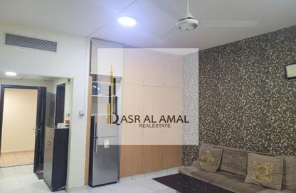 Apartment - Studio - 1 Bathroom for rent in Building U08 - Italy Cluster - International City - Dubai