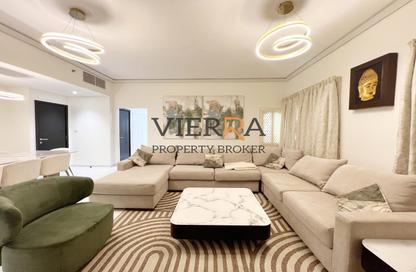 Apartment - 3 - 3 for rent in Mazaya 15 - Queue Point - Liwan - Dubai