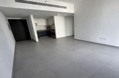 Apartment - 1 Bedroom - 1 Bathroom for rent in The Link - East Village - Aljada - Sharjah