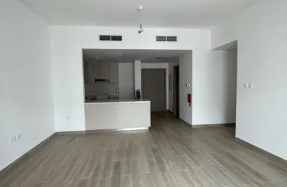 Apartment - 2 Bedrooms - 3 Bathrooms for sale in Waters Edge - Yas Island - Abu Dhabi Apartment - 2 Bedrooms - 3 Bathrooms for sale in Waters Edge - Yas Island - Abu Dhabi