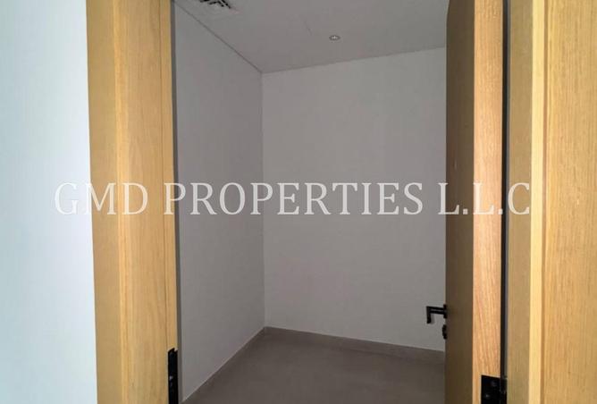BEST PRICE | CALL NOW | SPACIOUS photo 2