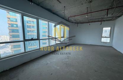 Office Space - Studio - 2 for rent in Al Majaz 2 - Al Majaz - Sharjah