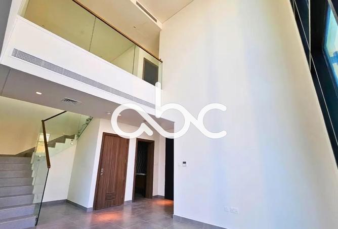 106400704 - Property Image 2