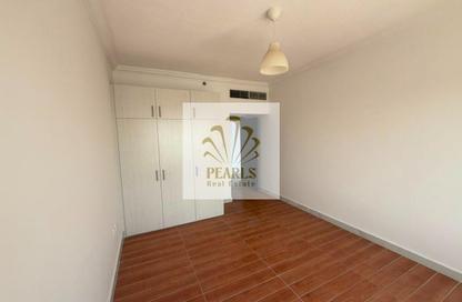 Apartment - 1 Bedroom - 2 Bathrooms for rent in Al Rashidiya Towers - Ajman Downtown - Ajman