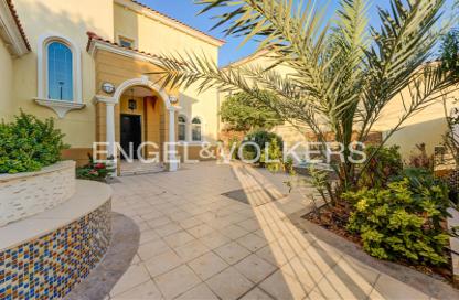 Villa - 3 Bedrooms - 5 Bathrooms for rent in Legacy Small - Legacy - Jumeirah Park - Dubai