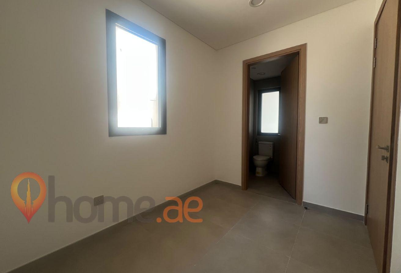 Luxury Park Facing l Huge Plot l Multiple Options photo 27