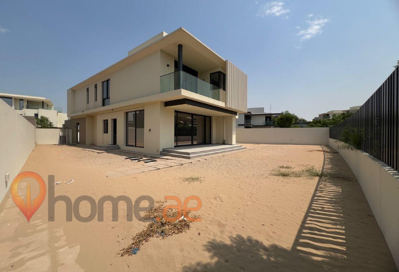 Luxury Park Facing l Huge Plot l Multiple Options photo 12
