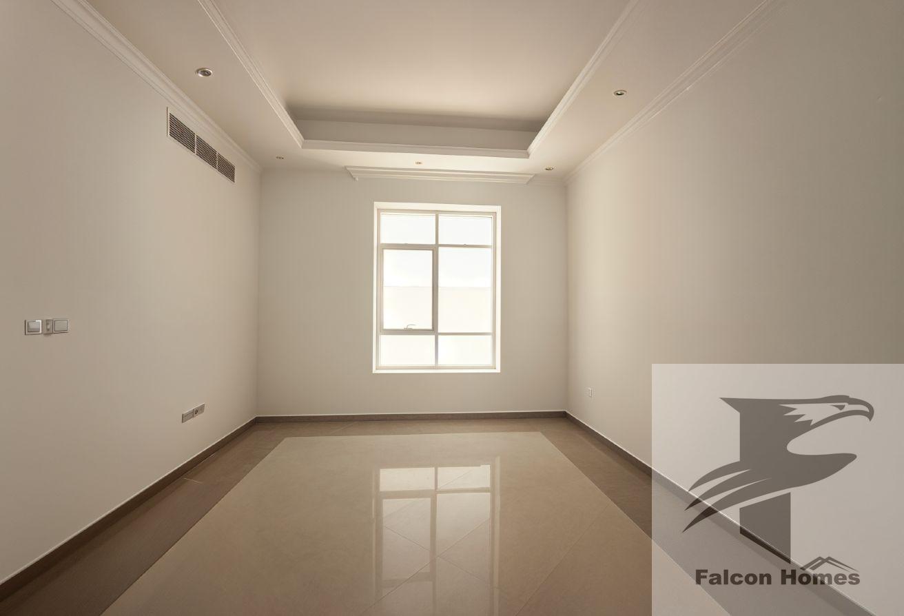 Spacious 6BR Villa with Garden | Ready to Move photo 13