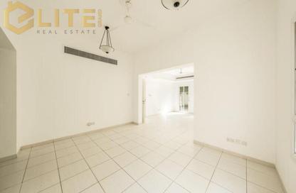 Villa - 4 Bedrooms - 4 Bathrooms for rent in Zulal 2 - Zulal - The Lakes - Dubai