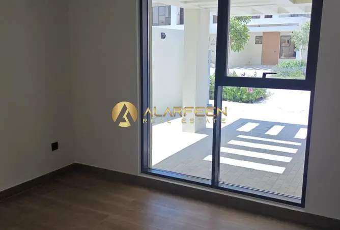 125160397 - Property Image 3