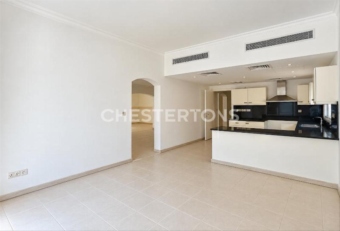Peaceful Gated Community | Pool & Mature Garden photo 12