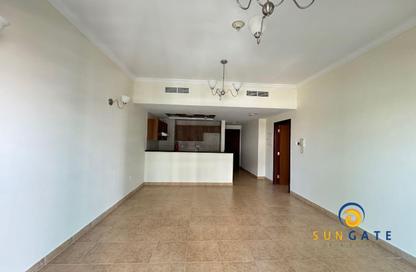 Apartment - 1 Bedroom - 2 Bathrooms for rent in Golf View Residence - Dubai Sports City - Dubai Apartment - 1 Bedroom - 2 Bathrooms for rent in Golf View Residence - Dubai Sports City - Dubai