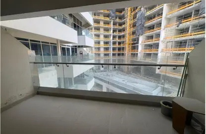 Apartment - Studio - 4 Bathrooms for rent in Azizi Aliyah - Al Jaddaf - Dubai