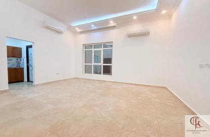 Apartment - Studio - 1 Bathroom for rent in Mohamed Bin Zayed Centre - Mohamed Bin Zayed City - Abu Dhabi