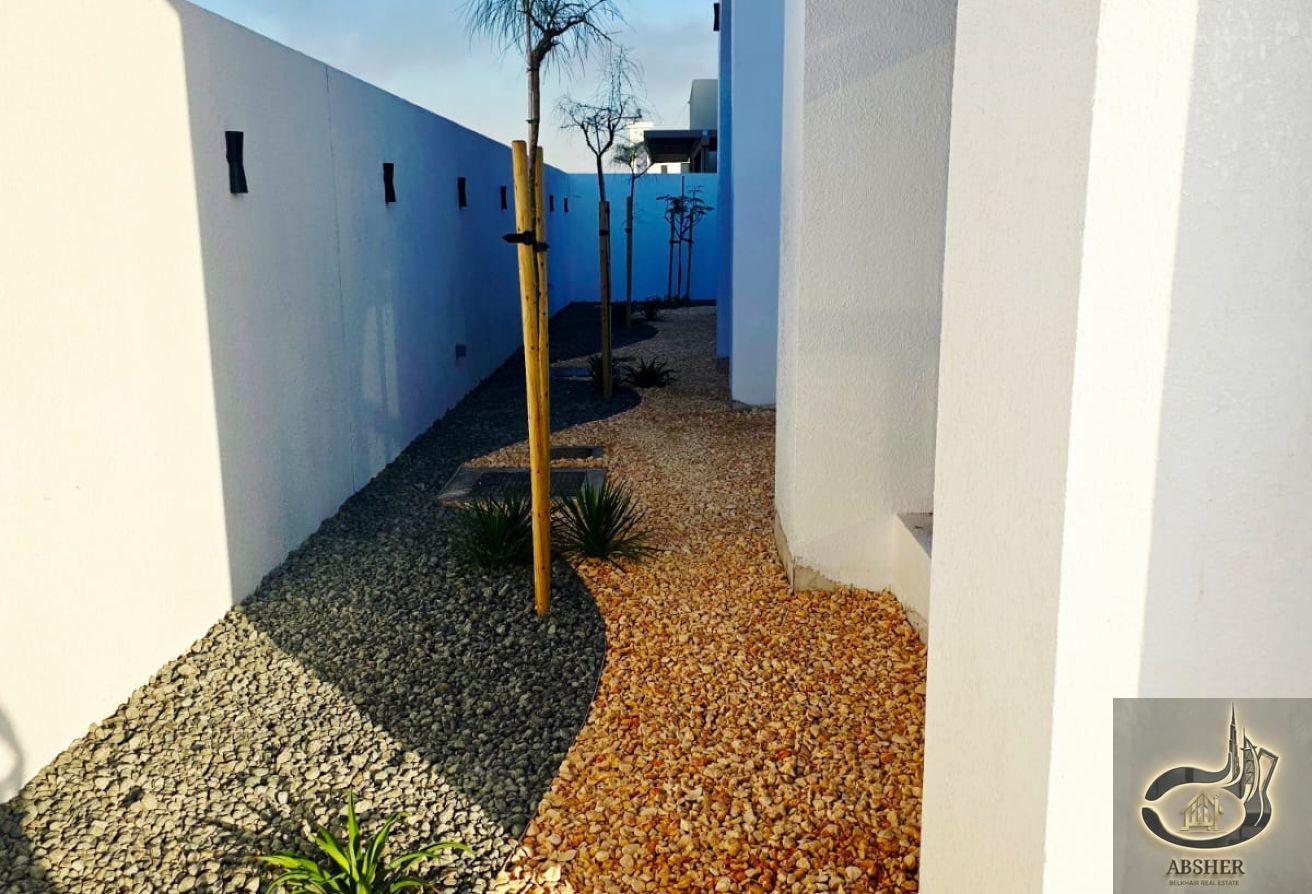 Nad Al Sheba 2 Modern -Ready - 5 BR Swimming Pool photo 17
