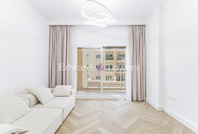 Upgraded | Motivated Seller | Vacant on Transfer