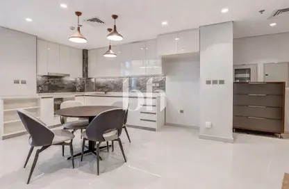 شقة - غرفة نوم - 2 حمامات للايجار في برج النبلاء - الخليج التجاري - دبي