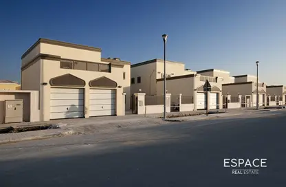 Villa - 3 Bedrooms - 4 Bathrooms for rent in Regional Small - Regional - Jumeirah Park - Dubai