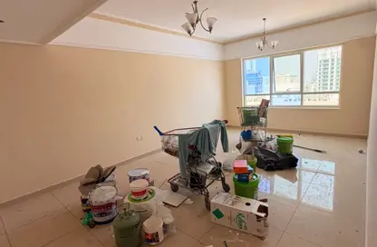 Apartment - 3 Bedrooms - 3 Bathrooms for rent in Al Khan Corniche - Al Khan - Sharjah