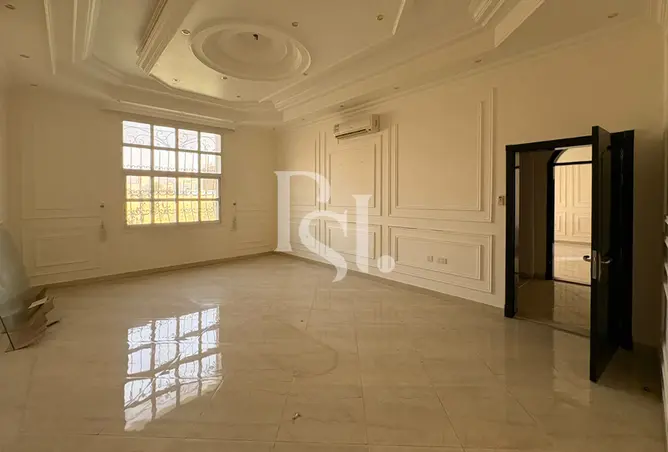 155517874 - Property Image 2