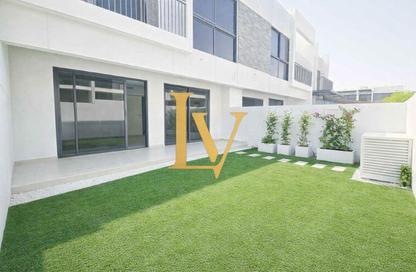 Townhouse - 4 - 5 for rent in Primrose - Damac Hills 2 - Dubai