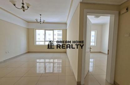 Apartment - 1 Bedroom - 2 Bathrooms for rent in Sharjah 555 Tower - Al Khan Corniche - Al Khan - Sharjah