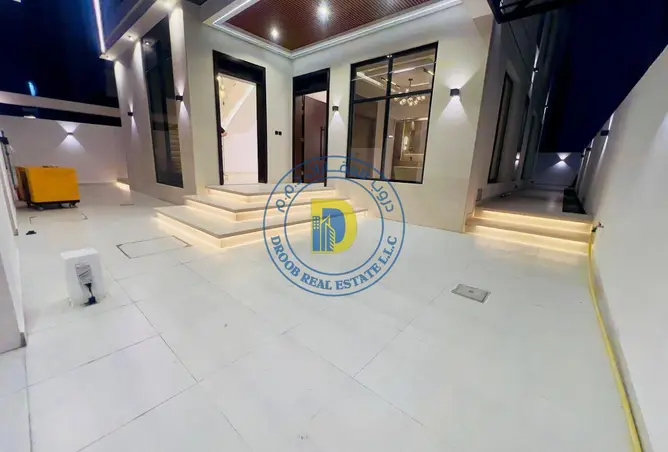146002678 - Property Image 3