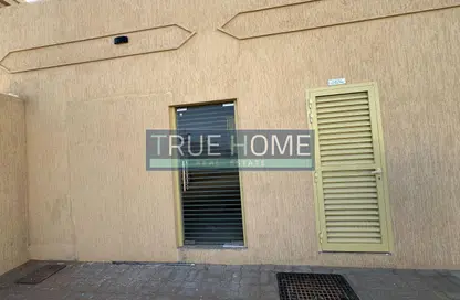 مستودع - استوديو - 3 حمامات للايجار في الصجعة الصناعية - الصجعة - الشارقة