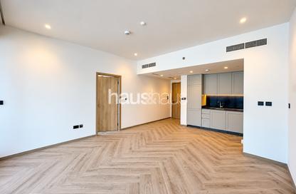 Apartment - 1 - 1 for sale in Peninsula Three - Peninsula - Business Bay - Dubai