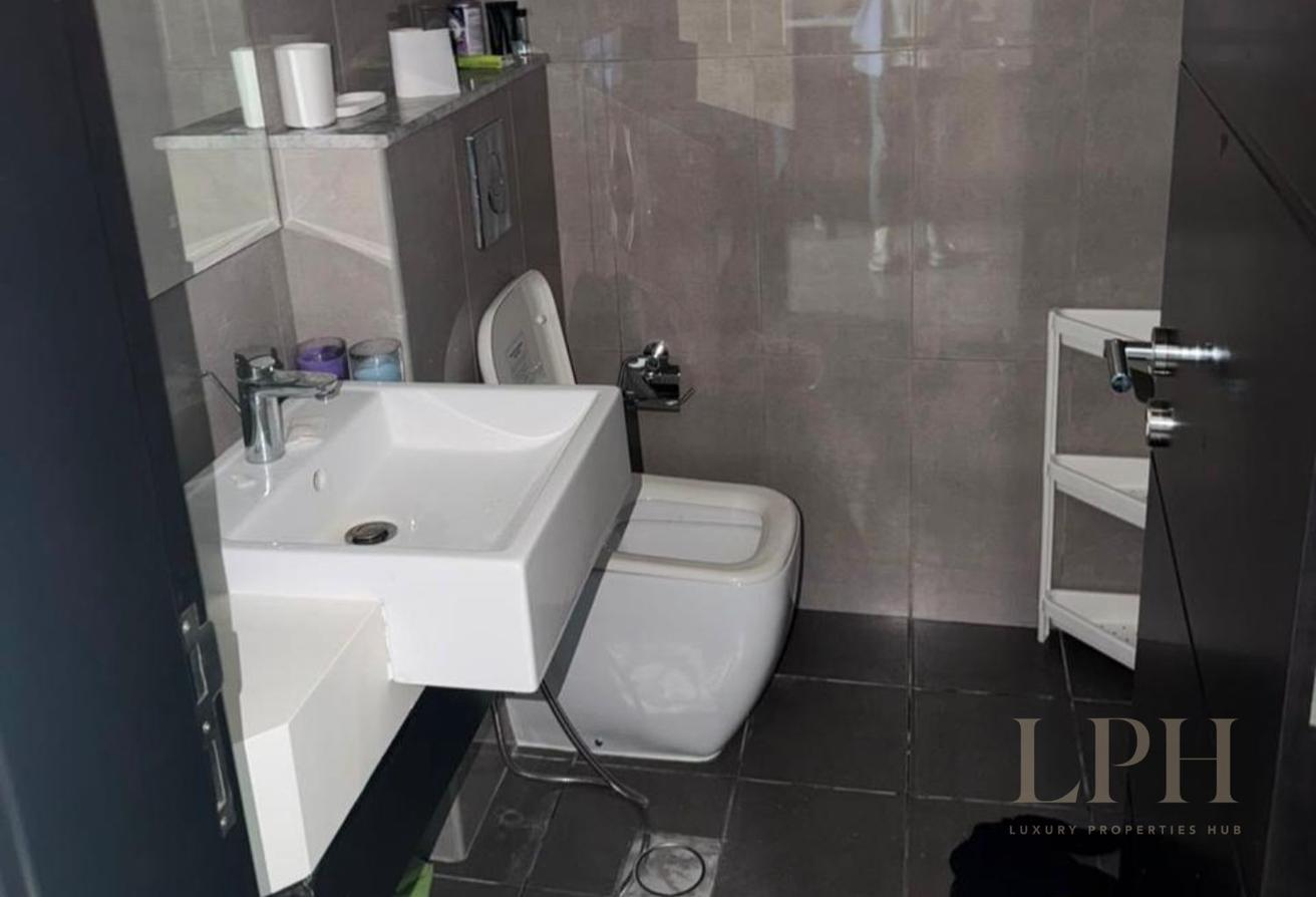 Vacant and Ready | Accessible | Best Value Price photo 9
