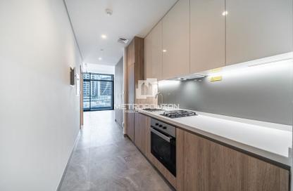Apartment - Studio - 1 for rent in Peninsula Two - Peninsula - Business Bay - Dubai