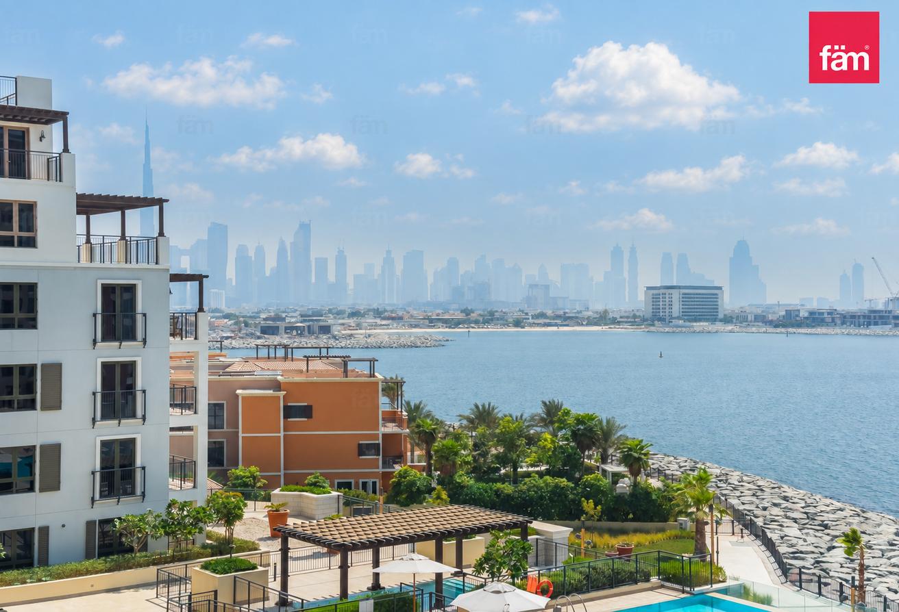 Sea View| Burj View | 2 Bed Bright Unit photo 23
