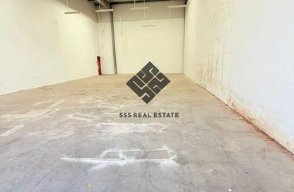 Warehouse - Studio - 1 Bathroom for rent in Umm Dir - Umm Al Quwain