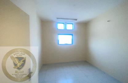 Apartment - 2 Bedrooms - 2 Bathrooms for rent in Al Jurf 2 - Al Jurf - Ajman Downtown - Ajman