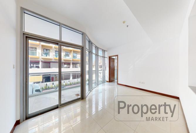 53190152 - Property Image 2