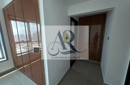 Apartment - 2 Bedrooms - 3 Bathrooms for rent in Corniche Tower - Ajman Corniche Road - Ajman Apartment - 2 Bedrooms - 3 Bathrooms for rent in Corniche Tower - Ajman Corniche Road - Ajman