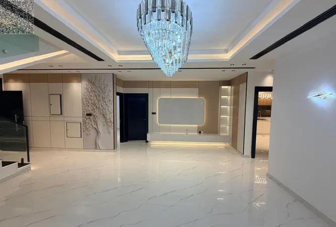 147757801 - Property Image 3