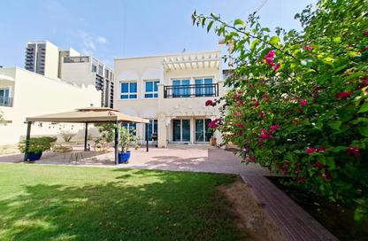 Villa - 2 - 4 for rent in District 16C - Jumeirah Village Circle - Dubai Villa - 2 - 4 for rent in District 16C - Jumeirah Village Circle - Dubai