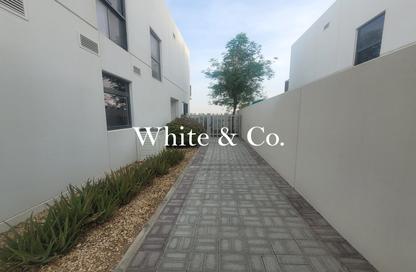 Townhouse - 3 - 5 for rent in Juniper - Damac Hills 2 - Dubai Townhouse - 3 - 5 for rent in Juniper - Damac Hills 2 - Dubai
