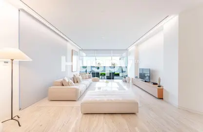 Apartment - 3 Bedrooms - 4 Bathrooms for rent in Muraba Residence - The Crescent - Palm Jumeirah - Dubai