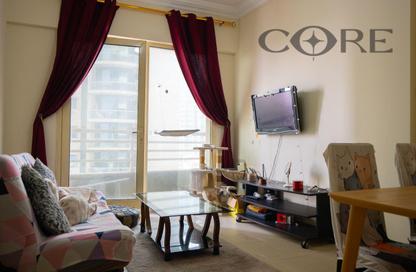 Apartment - 1 - 1 for rent in Manchester Tower - Dubai Marina - Dubai