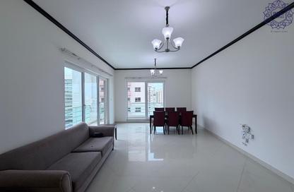Apartment - 2 Bedrooms - 3 Bathrooms for rent in Emerald Oud Metha - Oud Metha - Bur Dubai - Dubai
