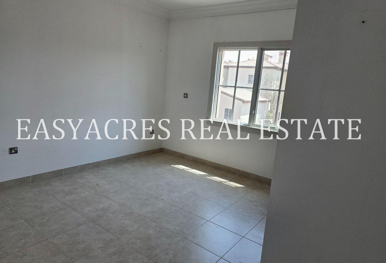 High Ceiling | Spacious 3 Bed + Maid photo 11