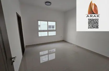 شقة - غرفة نوم - 2 حمامات للايجار في 1 الجرف - الجرف - عجمان وسط المدينة - عجمان