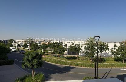 Villa - 4 Bedrooms - 3 Bathrooms for rent in Greenviews 2 - EMAAR South - Dubai South (Dubai World Central) - Dubai