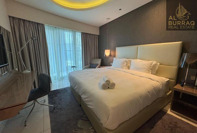 LUXURY FURNISHED | VACANT | PRIME LOCATION photo 2