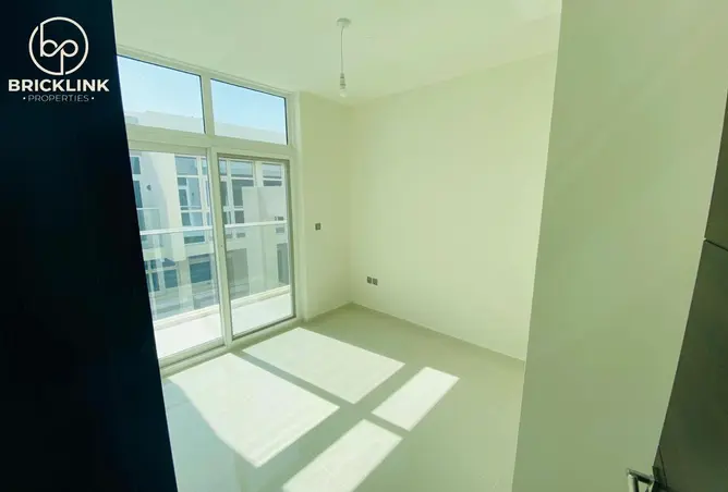 155517443 - Property Image 2