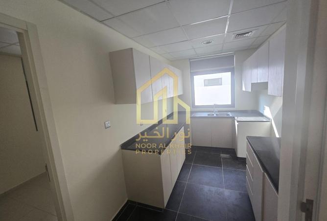 66703285 - Property Image 3