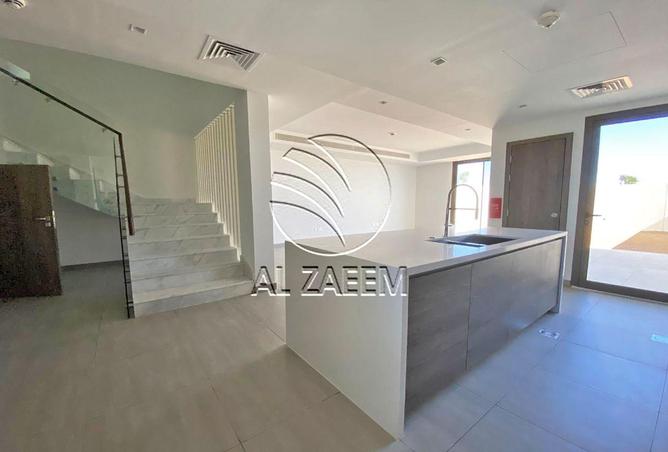 82807905 - صورة العقار 3